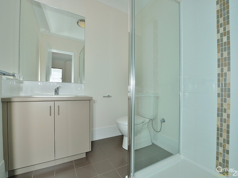 2/27 Randell Street, Mandurah WA 6210