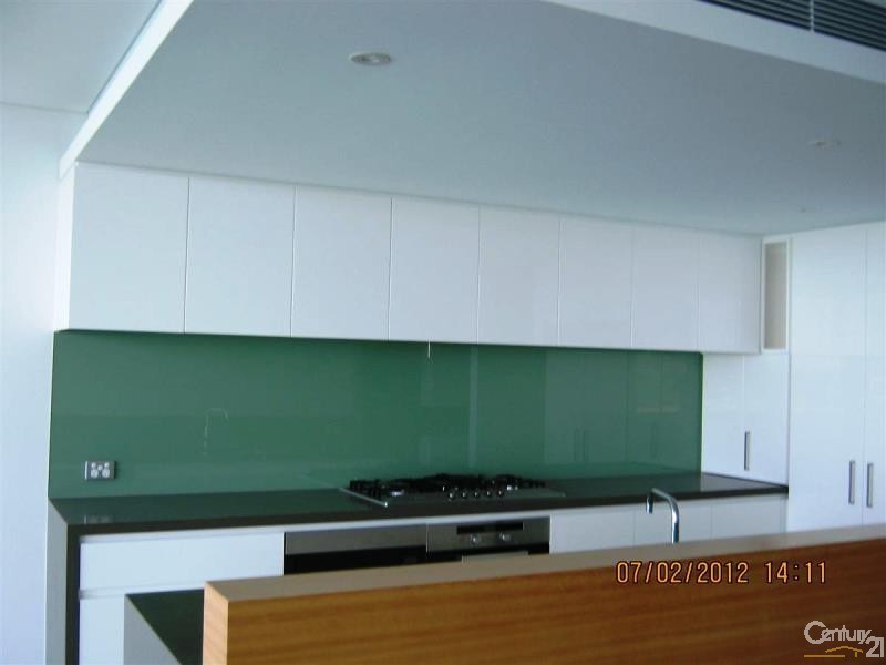 702/5 Marco Polo Drive, Mandurah WA 6210