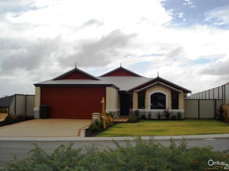 135 Meadow Springs Drive, Meadow Springs WA 6210