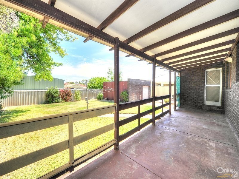 71 Leslie Street, Dudley Park WA 6210