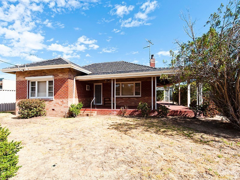 69 Tuckey Street, Mandurah WA 6210