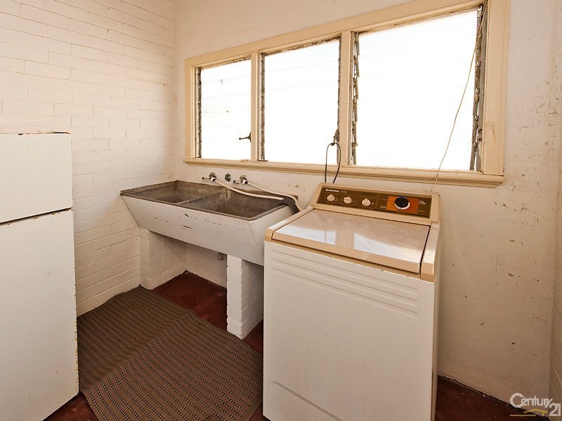 69 Tuckey Street, Mandurah WA 6210