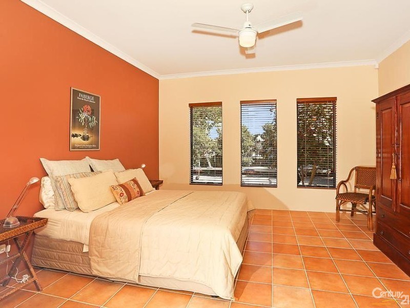 34 Aztec Island Retreat, Halls Head WA 6210