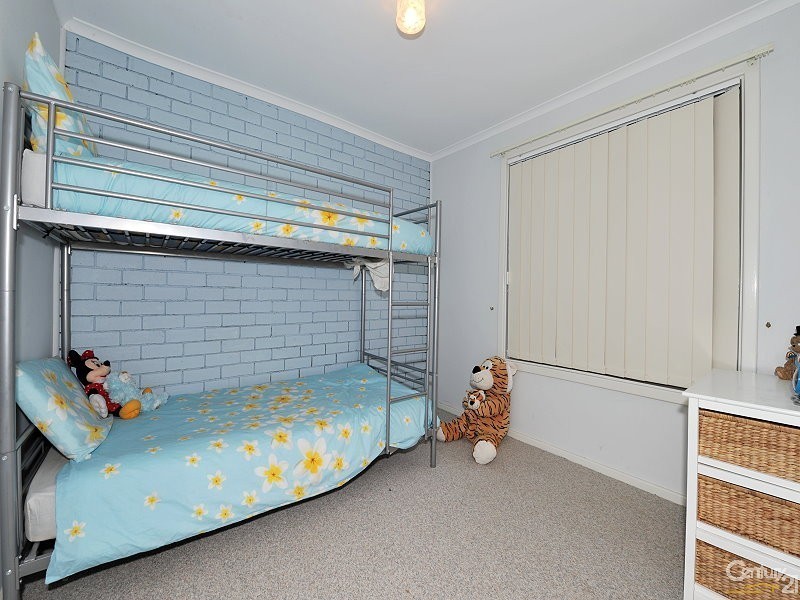 2/5 Nairn Road, Coodanup WA 6210