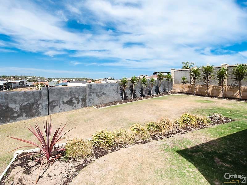 125 Westview Parade, Wannanup WA 6210