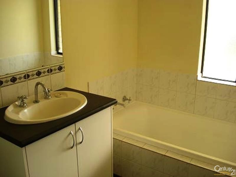 164 Wanjeep Street, Coodanup WA 6210