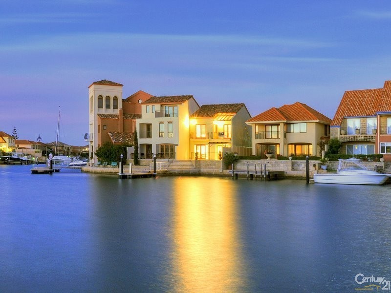 44/18 Port Quays, Wannanup WA 6210