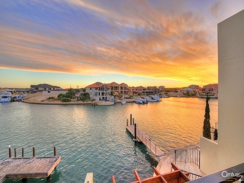 44/18 Port Quays, Wannanup WA 6210