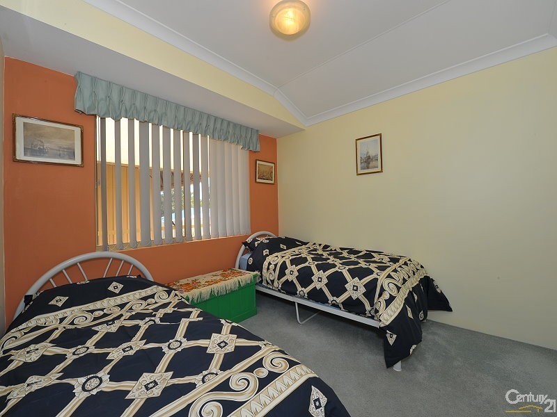 2 Hazlett Lane, Dawesville WA 6211