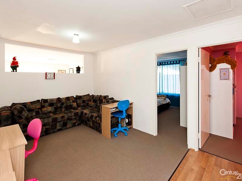 4 Revesby Place, Coodanup WA 6210