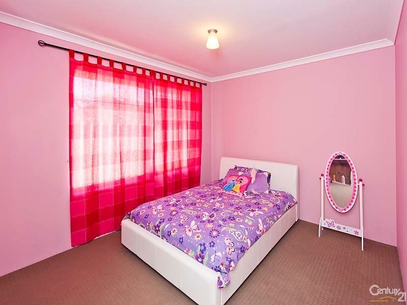 4 Revesby Place, Coodanup WA 6210