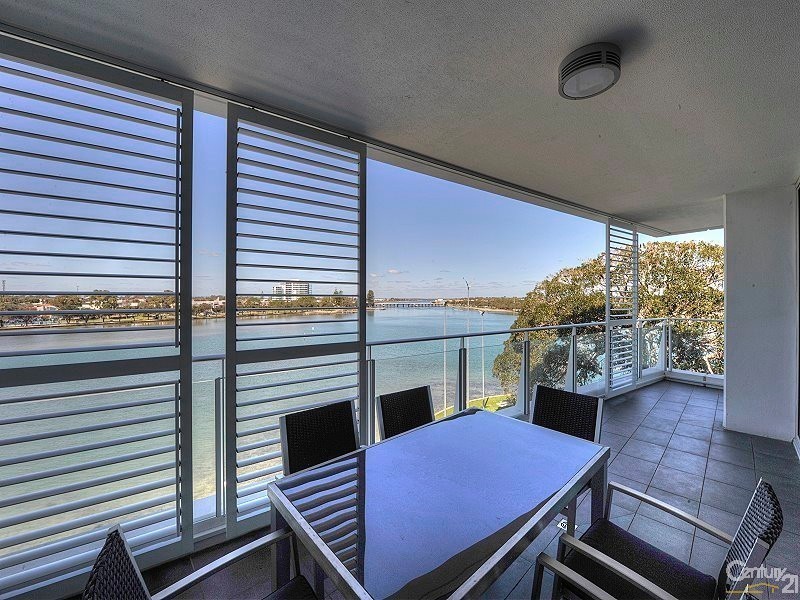 505/3 Marco Polo Drive, Mandurah WA 6210