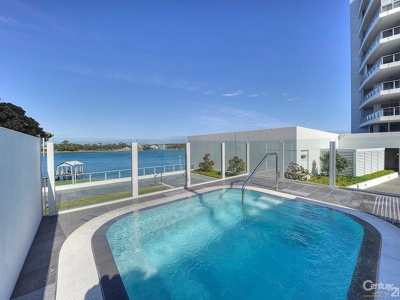 505/3 Marco Polo Drive, Mandurah WA 6210