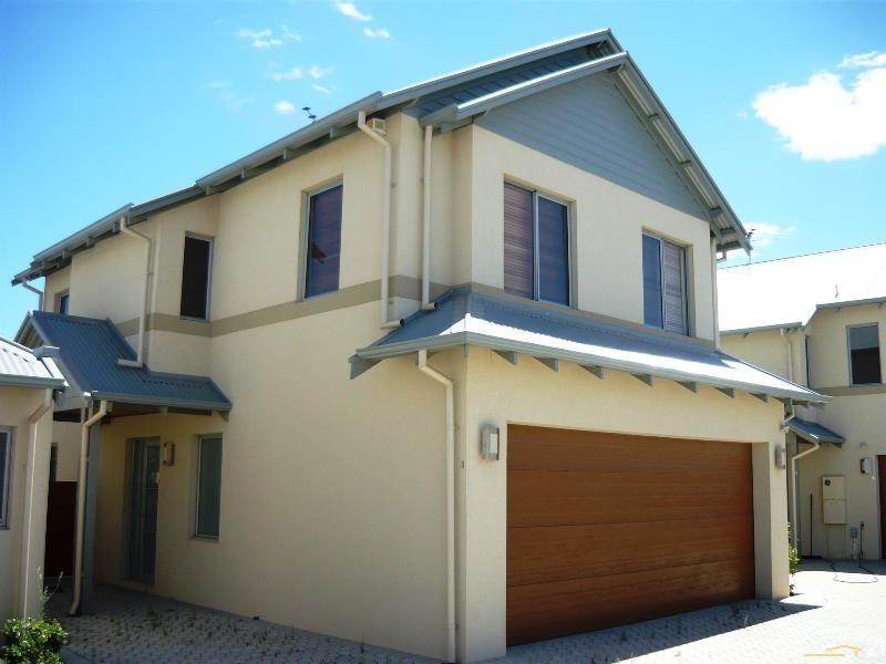 3/4 Stewart Street, Mandurah WA 6210