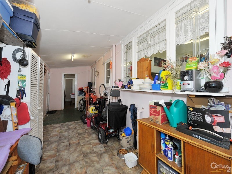 11 Dadger Street, Dudley Park WA 6210