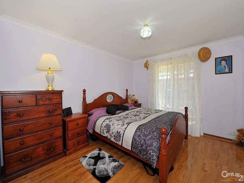 30 Angalore Road, Madora Bay WA 6210