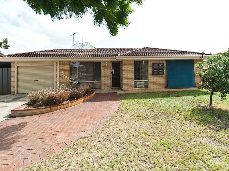 6 Revesby Place, Coodanup WA 6210
