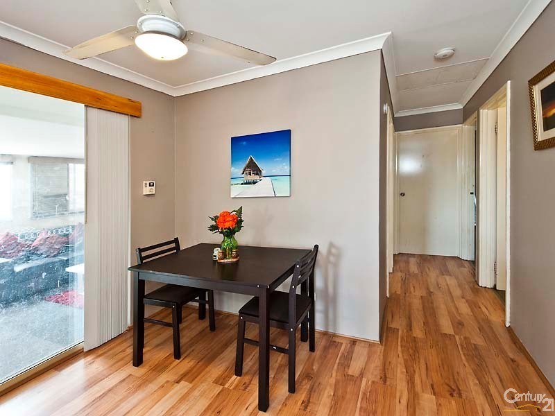 6 Revesby Place, Coodanup WA 6210