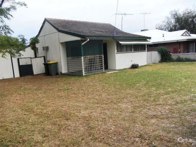 64 Randell Street, Mandurah WA 6210