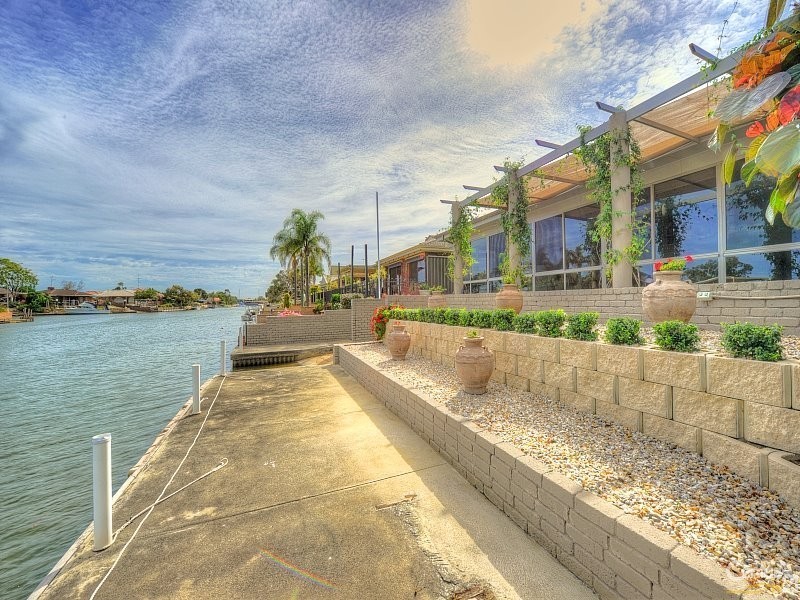 48 Kiap Road, South Yunderup WA 6208