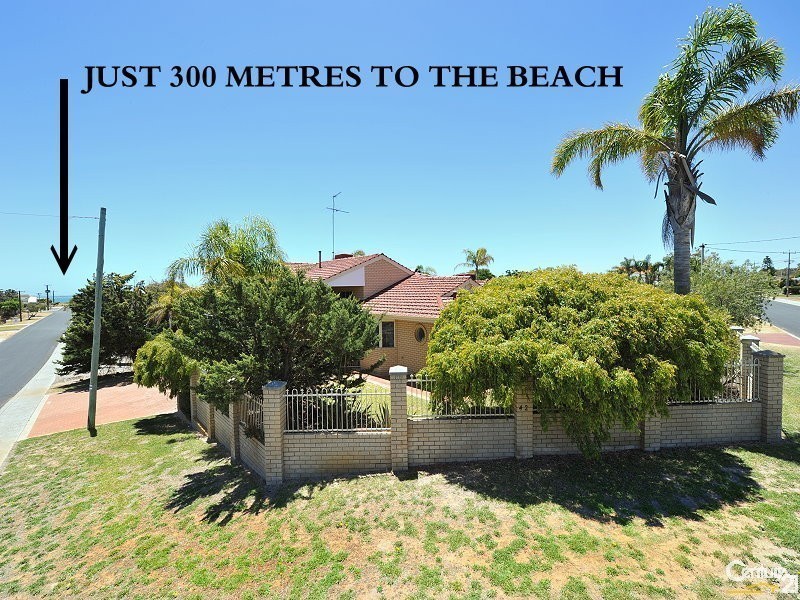 42 Perseus Road, Silver Sands WA 6210