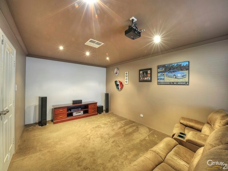 25 Guillardon Terrace, Madora Bay WA 6210
