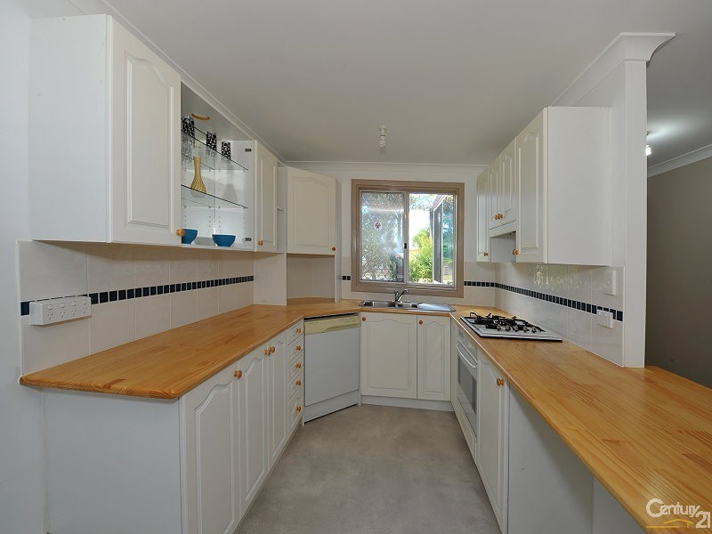 13 Dadger Street, Dudley Park WA 6210