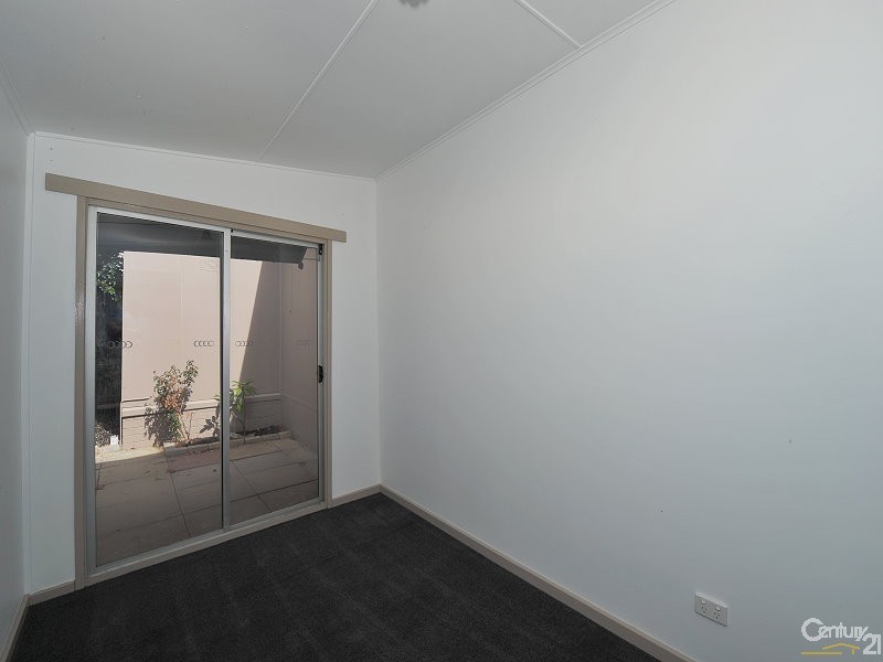 13 Dadger Street, Dudley Park WA 6210