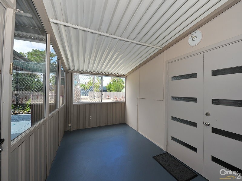 13 Dadger Street, Dudley Park WA 6210