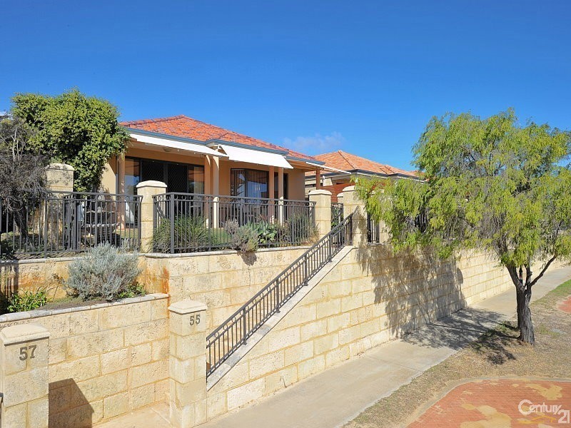 55 Batavia Avenue, Wannanup WA 6210