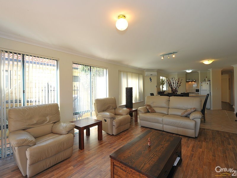 55 Batavia Avenue, Wannanup WA 6210