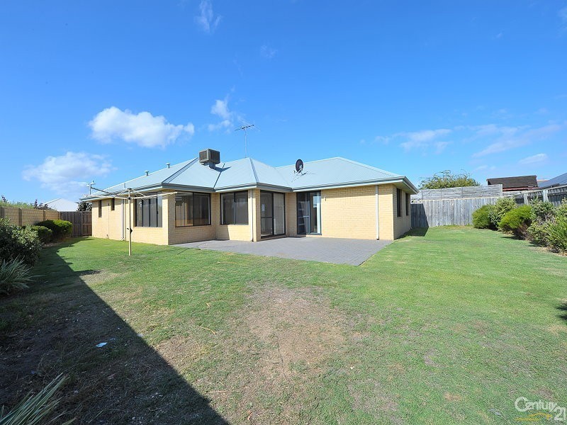 80 Seascapes Boulevard, Halls Head WA 6210