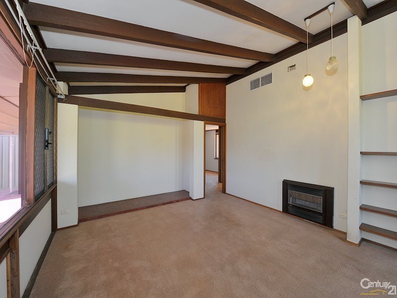 15 Dadger Street, Dudley Park WA 6210