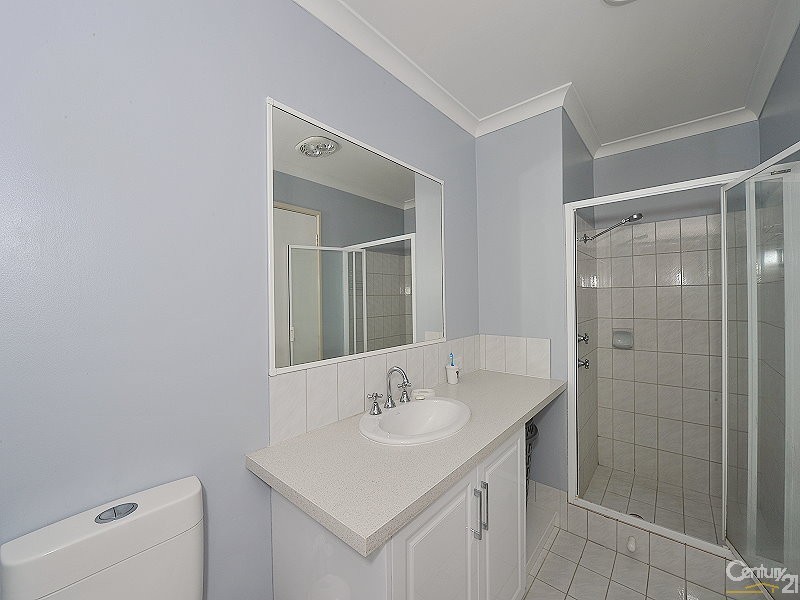 105 Leslie Street, Dudley Park WA 6210