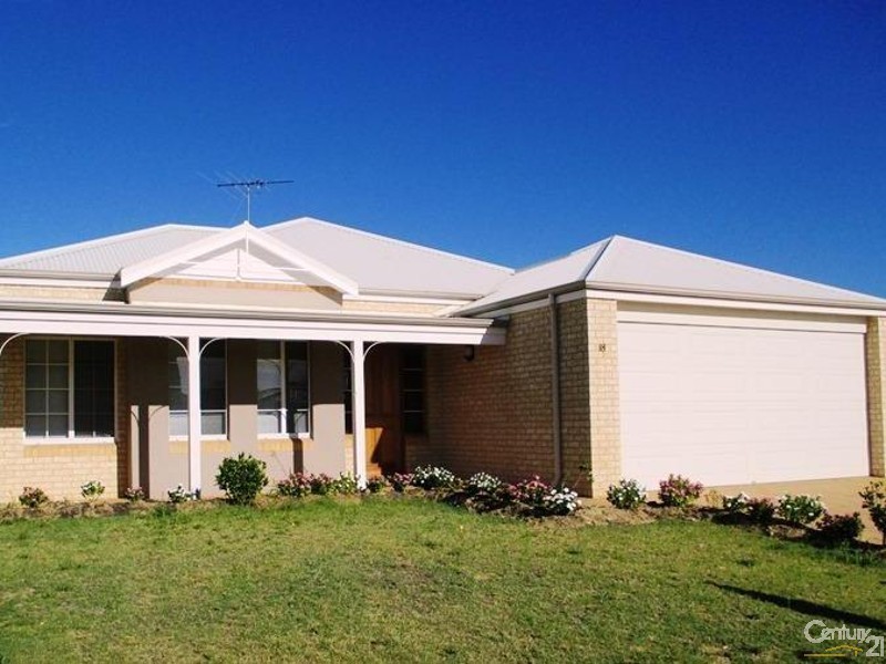 18 Kerkeri Heights, Lakelands WA 6180