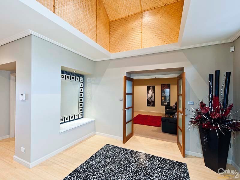44 Brindabella Crescent, Halls Head WA 6210