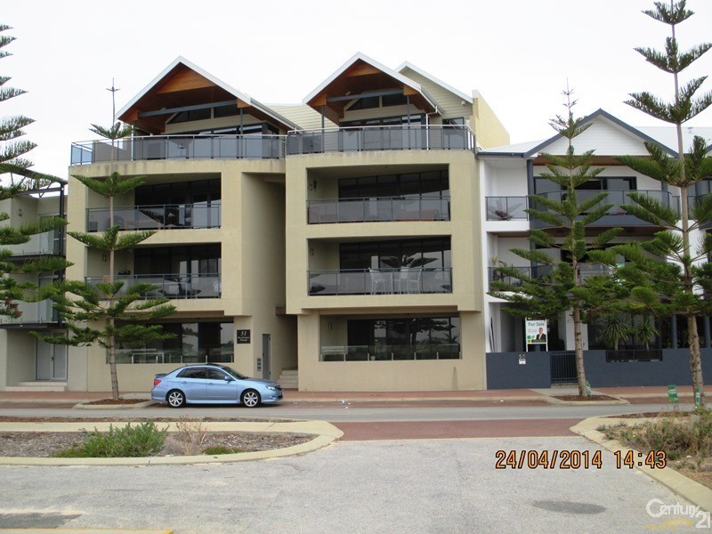 2/51 Breakwater Parade, Mandurah WA 6210