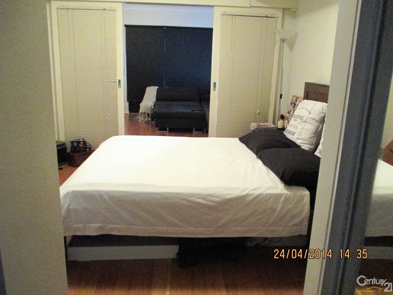 2/51 Breakwater Parade, Mandurah WA 6210