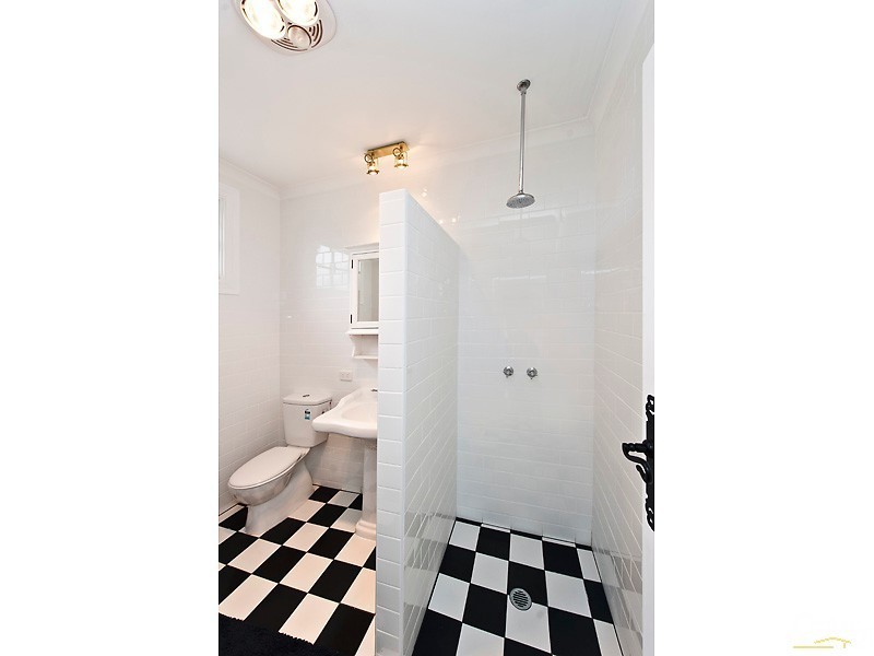 83 Spinaway Parade, Falcon WA 6210