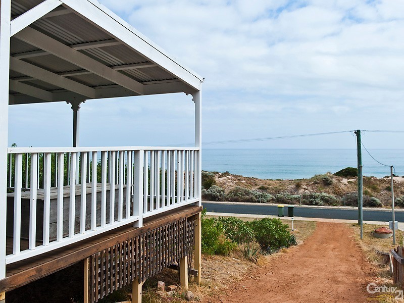 83 Spinaway Parade, Falcon WA 6210