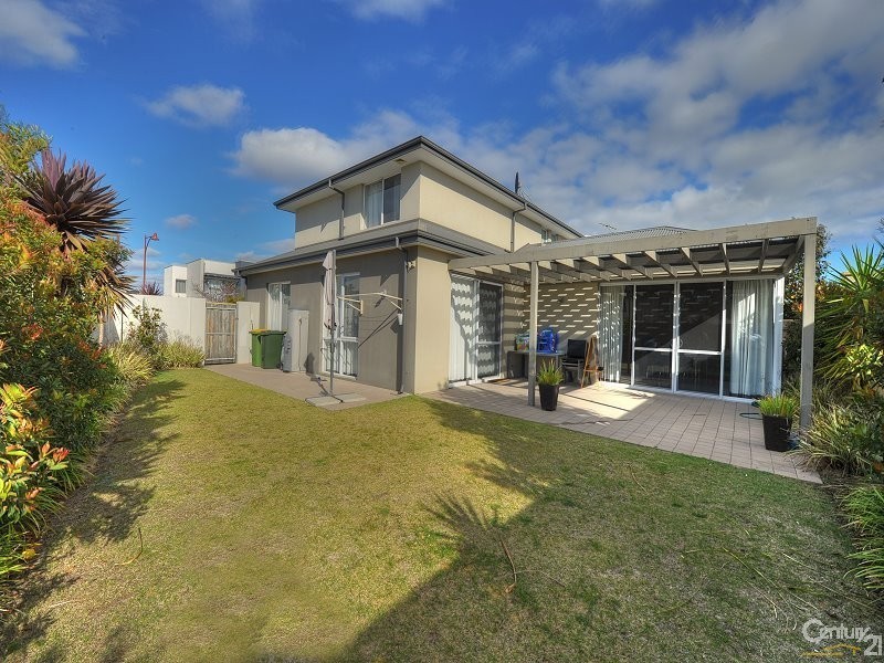 43 Middleton Loop, Meadow Springs WA 6210