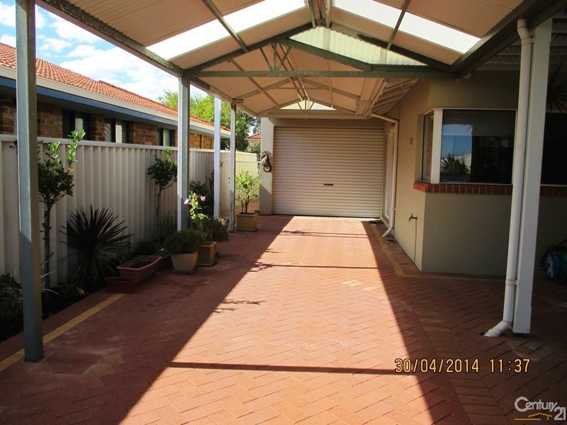 22 Leveque Loop, San Remo WA 6210