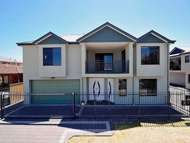 1/28 Davey Street, Mandurah WA 6210