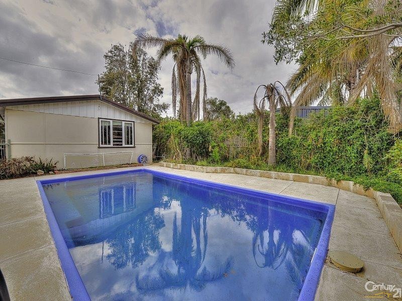 3 Wilkins Street, Halls Head WA 6210