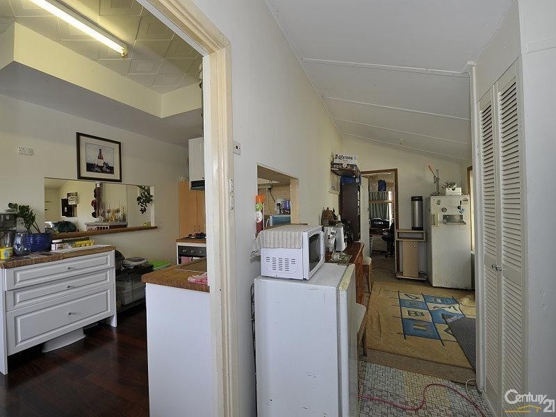 3 Wilkins Street, Halls Head WA 6210