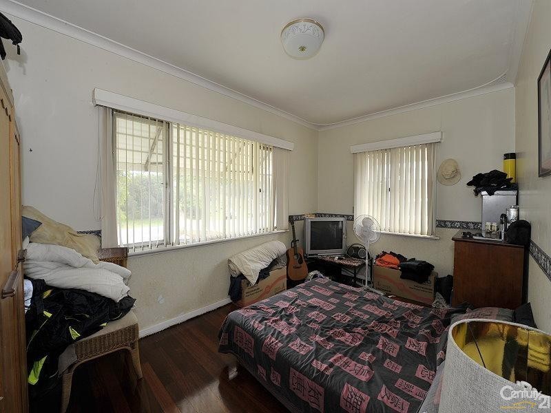 3 Wilkins Street, Halls Head WA 6210