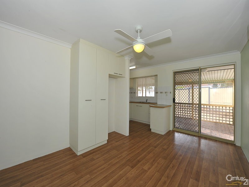 2/15 St Laurent Close, Greenfields WA 6210