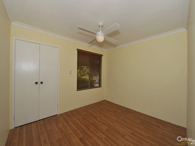 2/15 St Laurent Close, Greenfields WA 6210