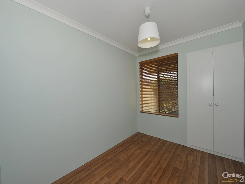 2/15 St Laurent Close, Greenfields WA 6210