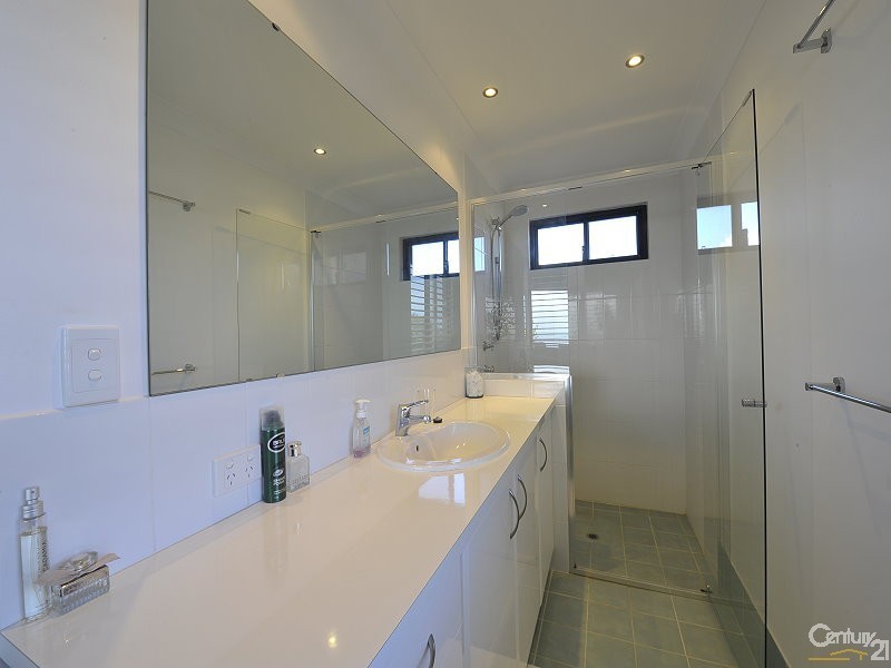 4/90 Ormsby Terrace, Mandurah WA 6210